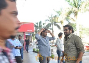Babu Bangaram Theatre Coverage Stills photo 7
