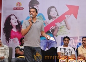 Back Bench Student Movie Platinum Disc Event