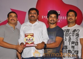 Back Bench Student Movie Platinum Disc Function Gallery  photo 5