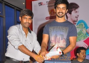 Back Bench Student Movie Platinum Disc Function Gallery  photo 43