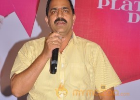 Back Bench Student Movie Platinum Disc Function Gallery  photo 29