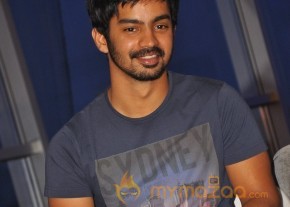 Back Bench Student Movie Platinum Disc Function Gallery  photo 36