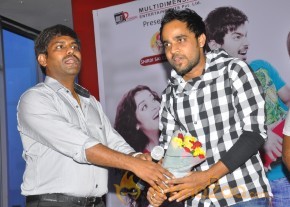 Back Bench Student Movie Platinum Disc Function Gallery  photo 41