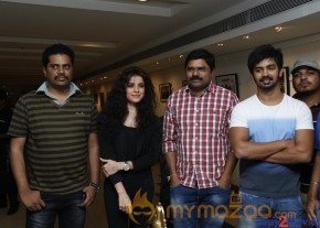 Backbench Student Movie Team At Muse Art Gallery  photo 38
