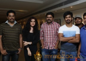Backbench Student Movie Team At Muse Art Gallery  photo 21