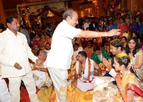 Bala Krishna Daughter Tejeswini Wedding Photos 2 photo 3