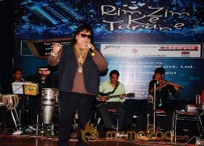 Bappilahiri Performs At Rimzimketaranemons Photos photo 3
