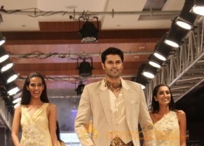 Blenders Pride Fashion Week 2012 2nd Day Photo Gallery photo 12