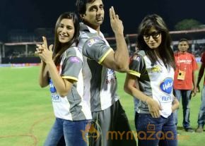 CCL 3 Celebs At LB Stadium  photo 34