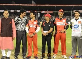 CCL 3 Celebs At LB Stadium  photo 37