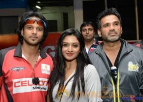 CCL 3 Celebs At LB Stadium  photo 8