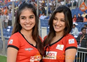 Celebs At Telugu Warriors Vs Bhojpuri Dabanggs CCL 3 Match   photo 87