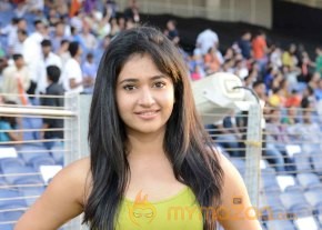 Celebs At Telugu Warriors Vs Bhojpuri Dabanggs CCL 3 Match   photo 18