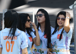 Celebs At Telugu Warriors Vs Bhojpuri Dabanggs CCL 3 Match   photo 11