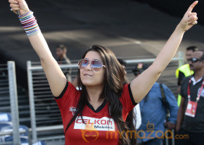Celebs At Telugu Warriors Vs Bhojpuri Dabanggs CCL 3 Match   photo 6