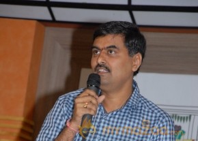 Chinni Chinni Aasa Telugu Movie Logo Launch Photo Gallery photo 12