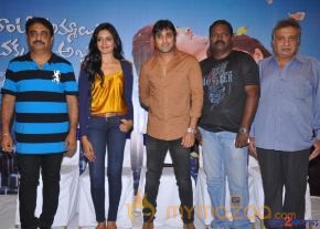 Chukkalanti Ammayi Chakkanaina Abbai Press Meet Gallery  photo 2