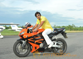 Chukkalanti Ammayi Chakkanaina Abbayi Movie Images photo 22