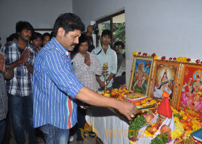 Crazy Hearts Movie Opening Photos photo 6
