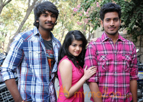 Crazy Hearts Movie Opening Photos photo 30