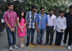 Crazy Hearts Movie Opening Photos photo 19