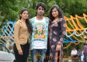 Cut Cheste Movie Launch Photos Set2 photo 29