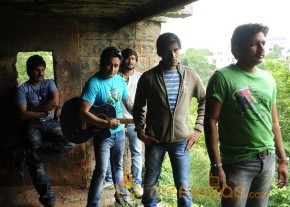 Cut Chesthe Movie Latest Photos photo 26