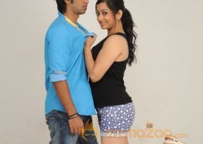Cut Chesthe Movie Latest Photos photo 13