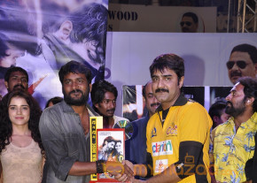 Dalam Movie Platinum Disk Event Pics photo 51