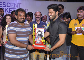 Dalam Movie Platinum Disk Event Pics photo 31