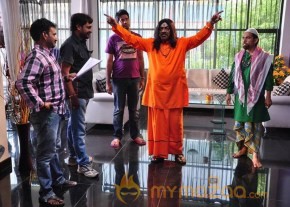 DAUGHTER OF VARMA MOVIE WORKING STILLS photo 33