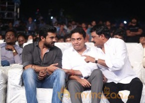 Dhruva Pre Release Function - Photos - set - 4 | Ram Charan photo 31