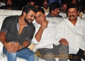 Dhruva Pre Release Function - Photos - set - 5 | Ram Charan photo 9
