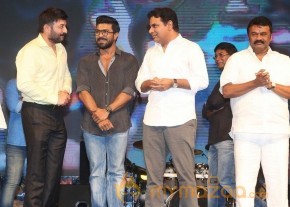 Dhruva Pre Release Function - Photos - set - 5 | Ram Charan photo 13