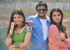 Dil Unnodu Movie Launch  photo 5