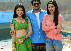Dillunnodu Movie Latest Stills photo 5