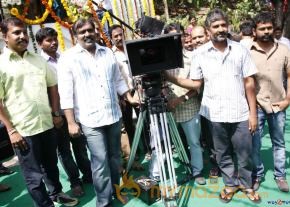 Emo Gurram Egara Vachu Movie Launch Gallery  photo 19