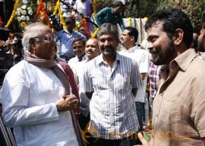 Emo Gurram Egara Vachu Movie Launch Gallery  photo 14