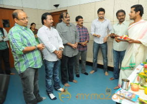 Emo Gurram Egaravachhu Movie Recording Stills  photo 27