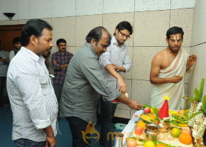 Emo Gurram Egaravachhu Movie Recording Stills  photo 21