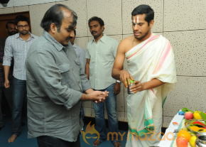 Emo Gurram Egaravachhu Movie Recording Stills 