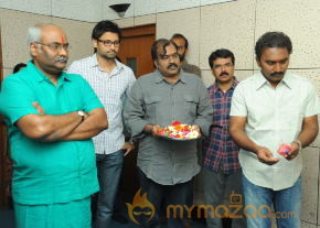 Emo Gurram Egaravachhu Movie Recording Stills  photo 5