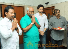 Emo Gurram Egaravachhu Movie Recording Stills  photo 36