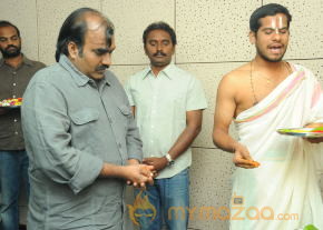 Emo Gurram Egaravachhu Movie Recording Stills  photo 22