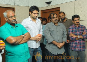 Emo Gurram Egaravachhu Movie Recording Stills  photo 35
