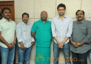 Emo Gurram Egaravachhu Movie Recording Stills  photo 19