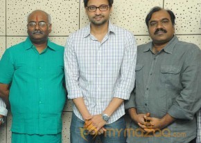 Emo Gurram Egaravachhu Movie Recording Stills  photo 14