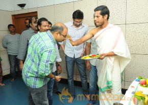 Emo Gurram Egaravachhu Movie Recording Stills  photo 7