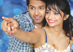 Entha Andanga Unnave Movie Wallpapers photo 10