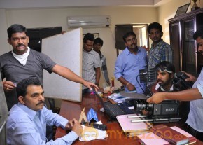 Gallo Telinattundhe Movie Latest Photos photo 22